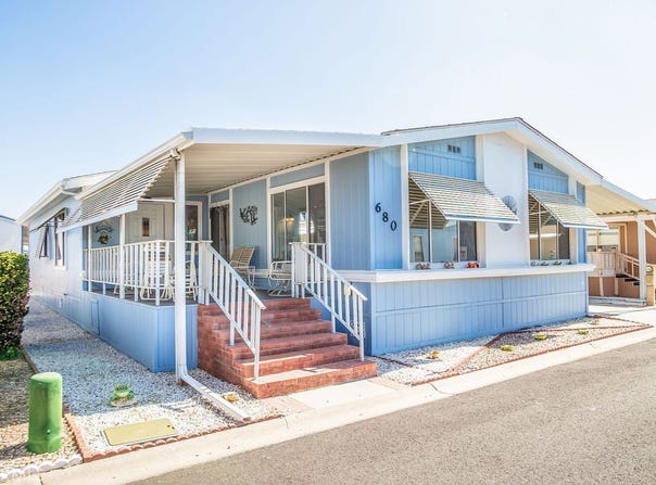 5001 W Florida, Hemet, CA 92545
