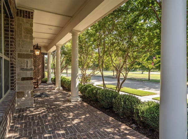 1305 5th Street, Argyle, TX 76226