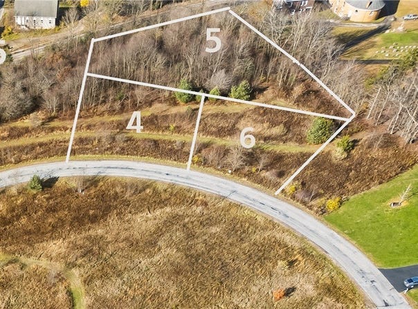 004 Oak Crest Drive, Jenner Twp, PA 15563