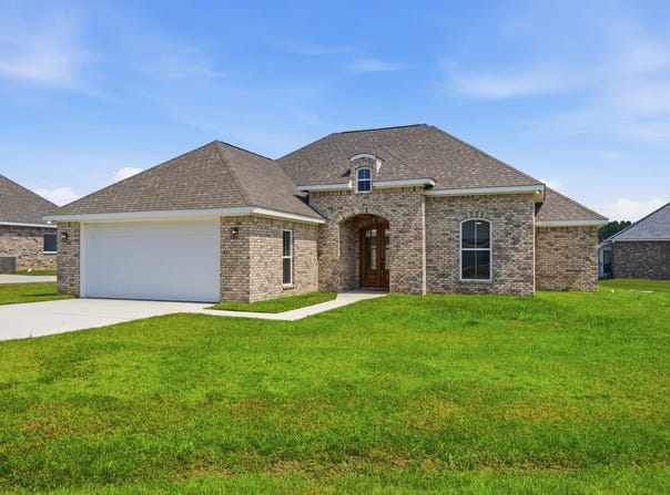 54 Berwick, Petal, MS 39465