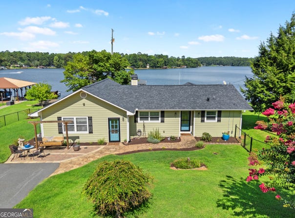 276 Roberts Point Road, Jackson, GA 30233