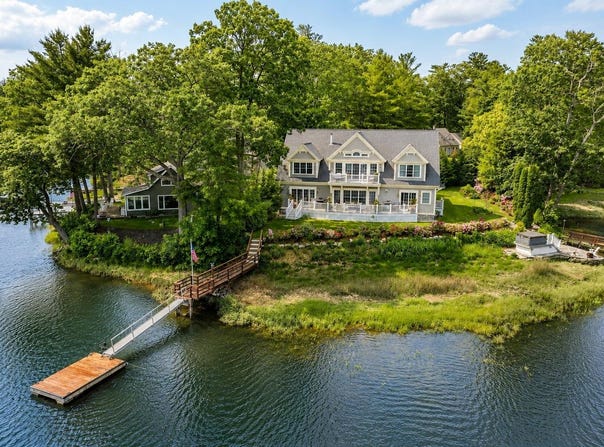 25 Nute Road, Dover, NH 03820