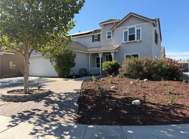 1447 Birmingham Drive, Perris, CA 92571