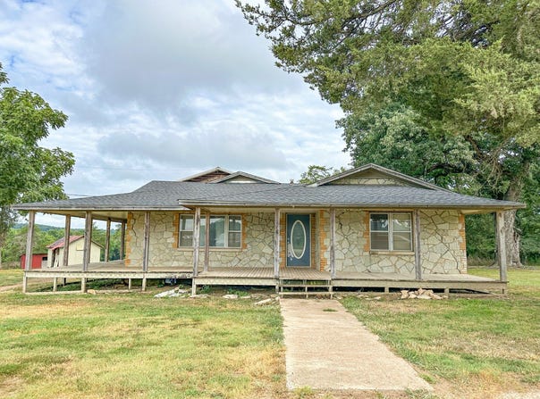 538 Strawberry River Rd, Poughkeepsie, AR 72569