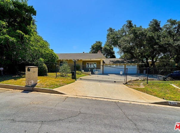 140 Mount Olive Dr, Bradbury, CA 91008