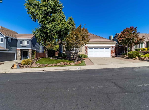 109 Crow Pl, Clayton, CA 94517