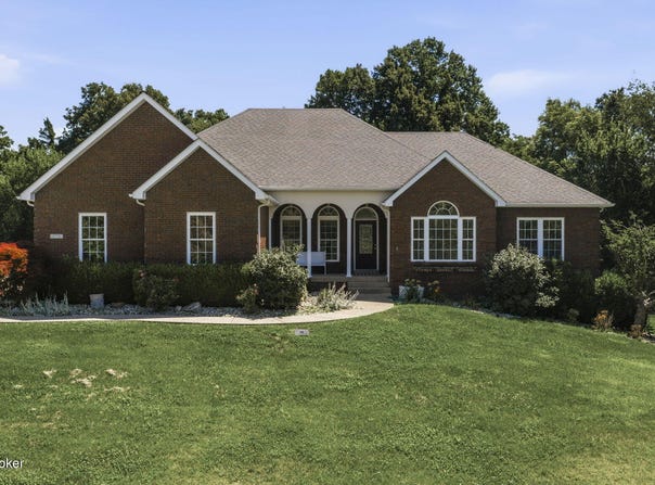 578 Deer Run Way, Elizabethtown, KY 42701