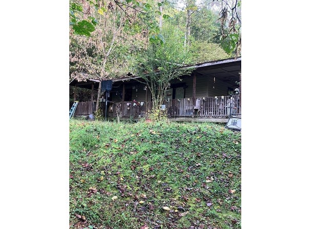226 Madison's fork, Dana, KY 41615