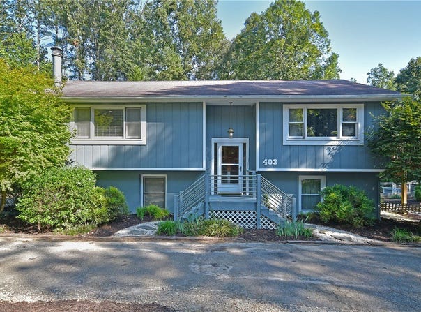 403 Stratford Drive, Seneca, SC 29678