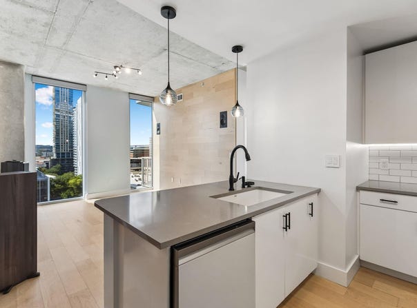 360 Nueces St, Austin, TX 78701