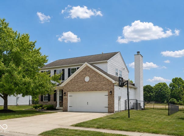 7974 Cobblesprings Drive, Avon, IN 46123