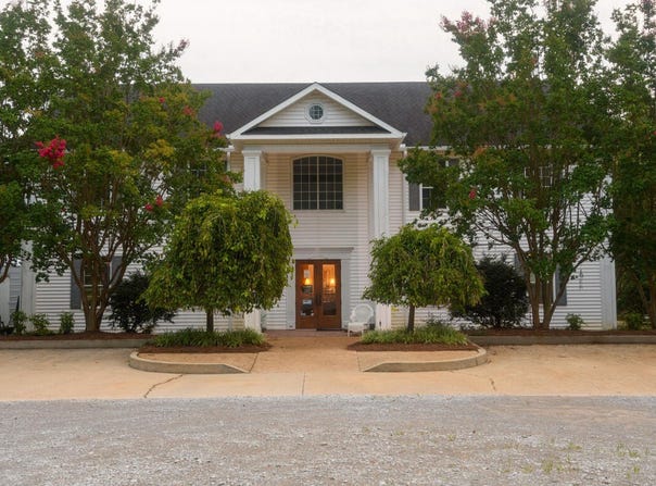 2870 E Veterans, Pontotoc, MS 38863
