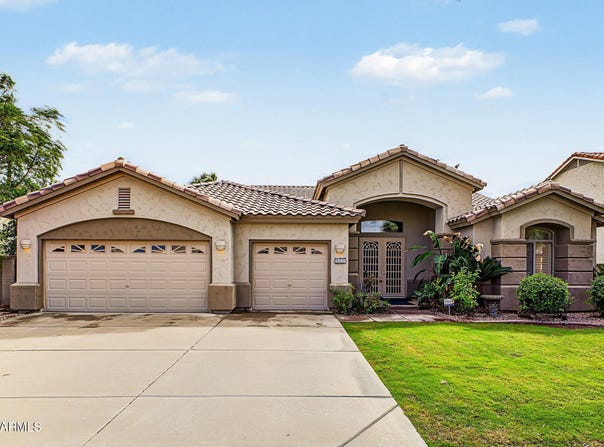 2841 E RANCH Court, Gilbert, AZ 85296