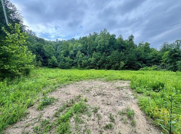 Middle Fork, Hager Hill, KY 41222