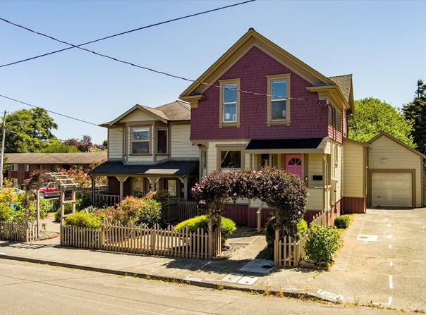 2121 C Street, Eureka, CA 95501