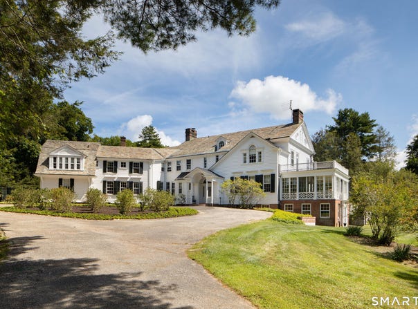 16-18 Laurel Way, Norfolk, CT 06098