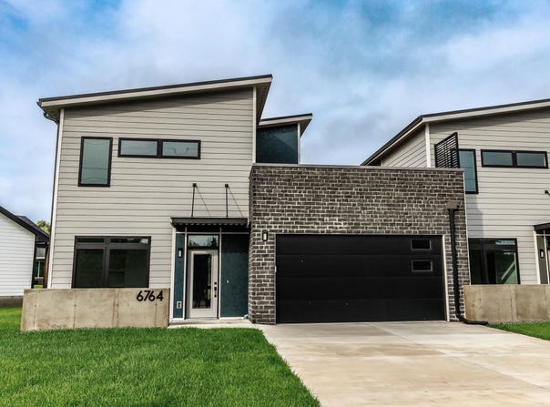 6764 Shadow Ridge Place, Columbus, NE 68601