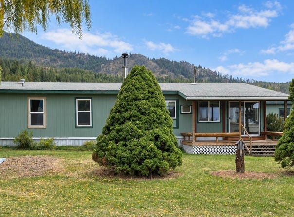 917 MINGO MOUNTAIN Rd, KETTLE FALLS, WA 99141