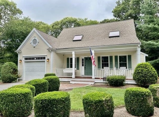 10 Lawton Lane, West Barnstable, MA 02668