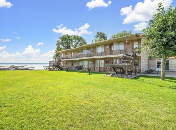19756 Hwy 86, Wahpeton, IA 51351