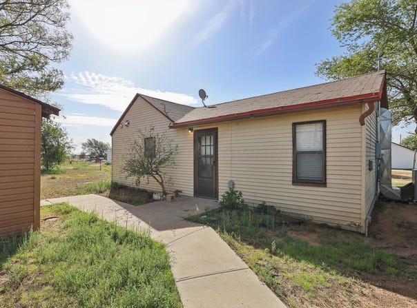8406 Bluebonnet Drive, Amarillo, TX 79108