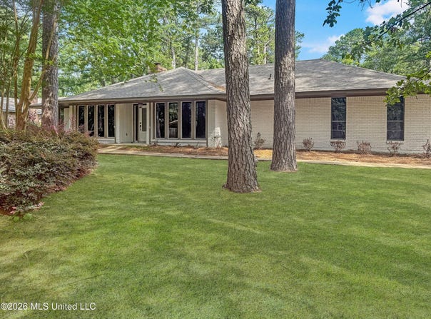109 Park Lane, Brandon, MS 39047