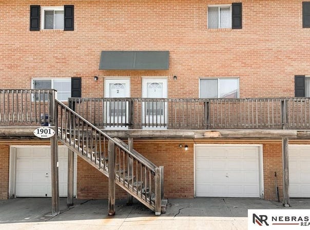 1901 Winnie Drive, Bellevue, NE 68005