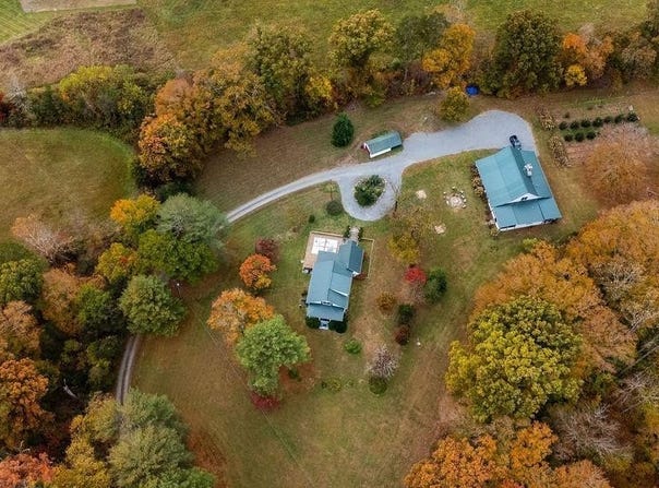325 OLD ROSELAND RD, ROSELAND, VA 22967