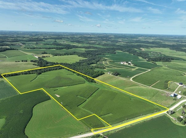 2182 Mays Prairie Rd, Lansing, IA 52151