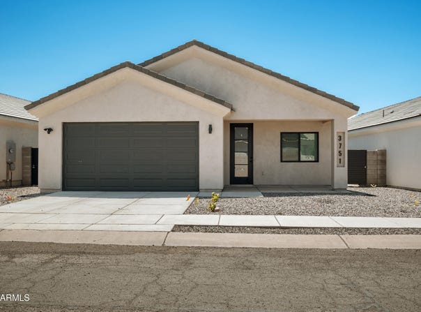 3751 CAMINO DEL RANCHO, Douglas, AZ 85607