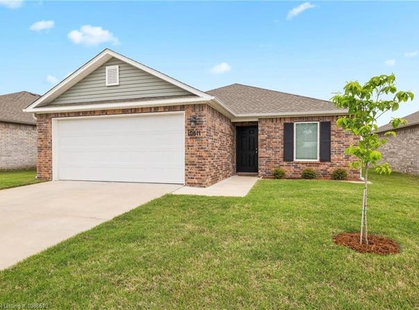10611 Loganberry DR, Fort Smith, AR 72916