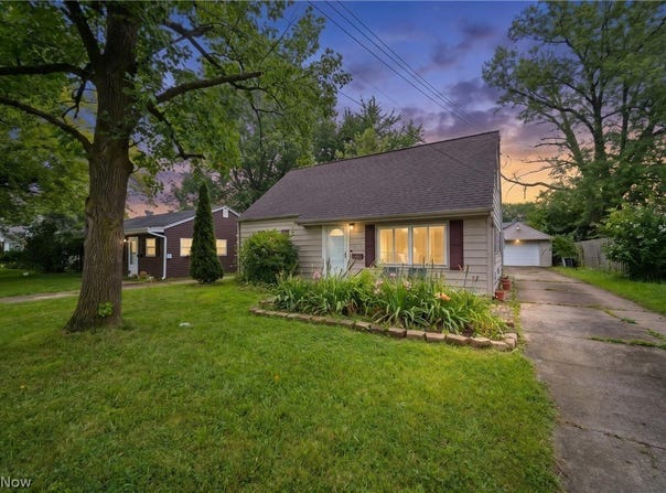 633 Vermont Drive, Lorain, OH 44052