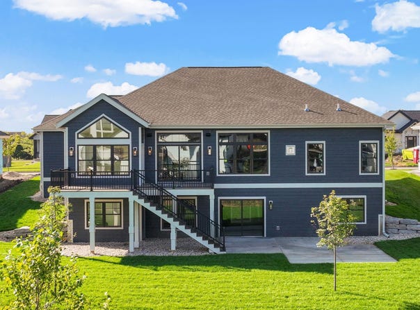 1302 Moll Drive, Waunakee, WI 53597