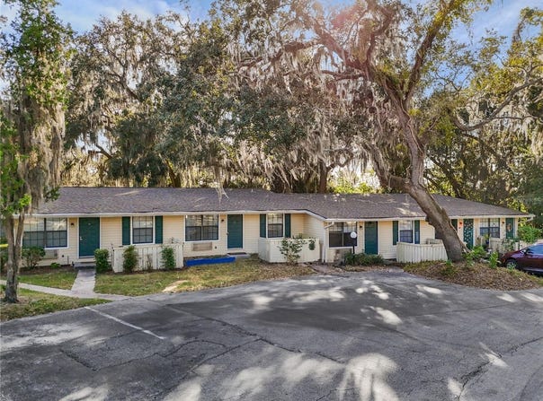 2490 SW 14TH Drive, GAINESVILLE, FL 32608