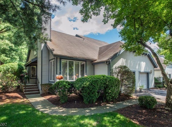 75 Birch Ln, Wayne Twp., NJ 07470-2481