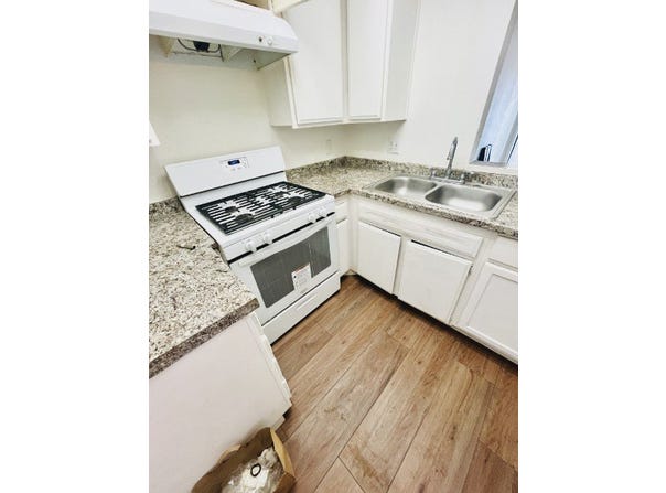 600 W 3rd, Santa Ana, CA 92701