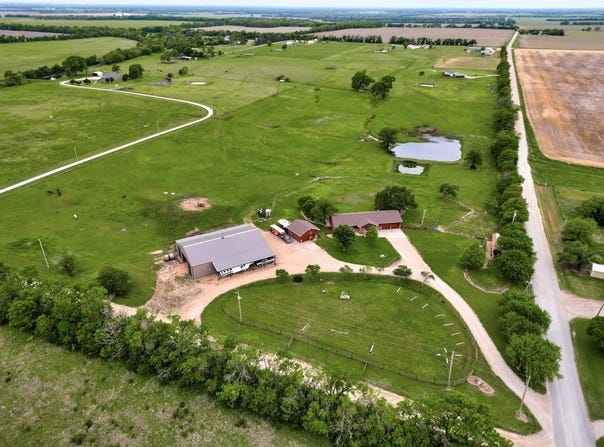 18071 65th Rd, Winfield, KS 67156