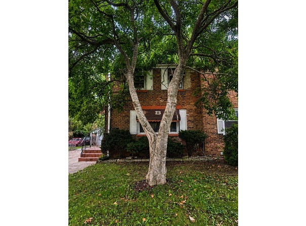 2108 E 95th Place, Chicago, IL 60617