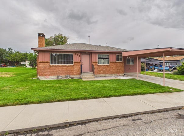 805 E 3rd., Emmett, ID 83617
