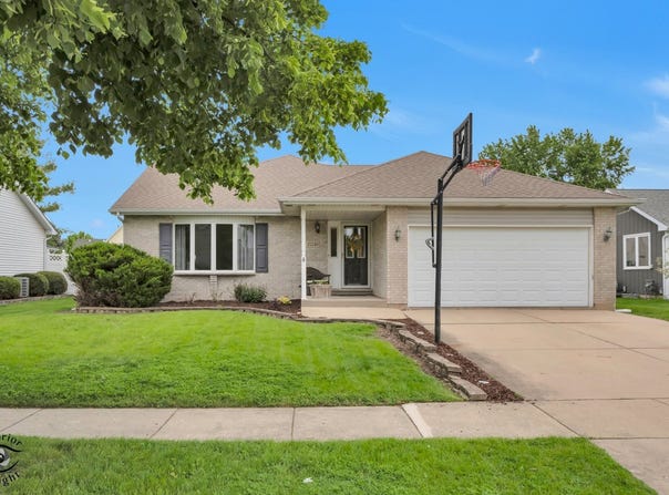 15530 Donegal Drive, Manhattan, IL 60442