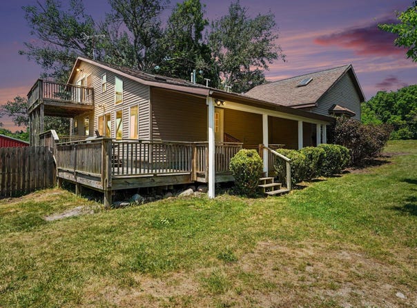 11645 W Bluewater Highway, Lowell, MI 49331