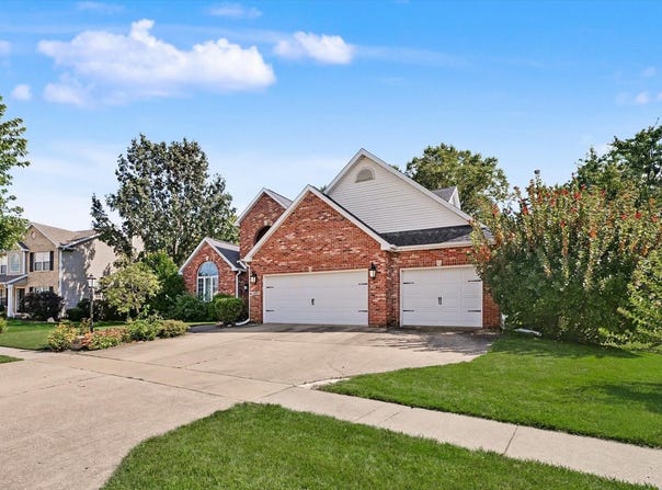 303 Orchard Drive, Mahomet, IL 61853