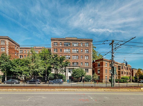 1999 Commonwealth Ave, Boston, MA 02135