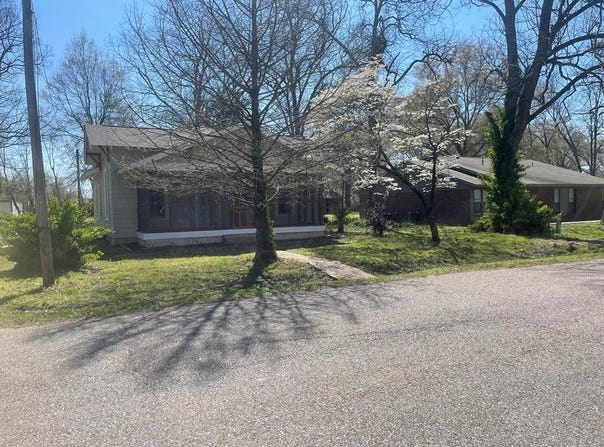 505 MULBERRY AVE W, Wynne, AR 72396