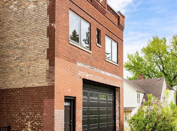 24 W 5th Street, Duluth, MN 55806