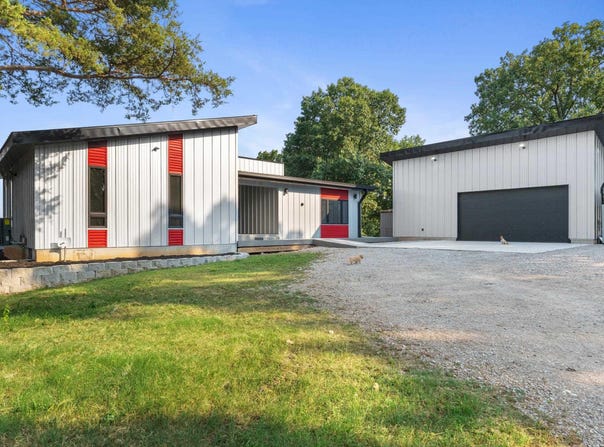 825 CR 40, Gamaliel, AR 72653
