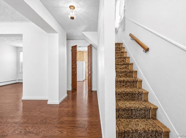 21 Mount Joy Place, New Rochelle, NY 10801