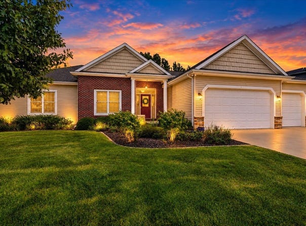 3790 Renaissance Drive, Normal, IL 61761