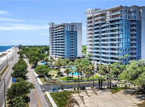 2230 BEACH Drive, Gulfport, MS 39507