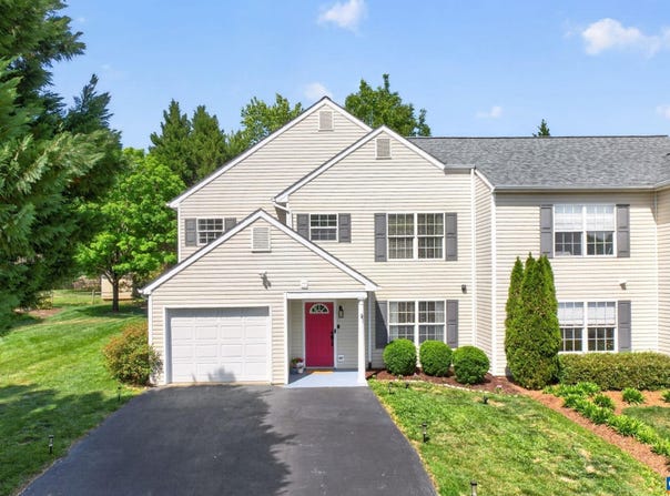 1557 PRIMROSE LN, CHARLOTTESVILLE, VA 22902